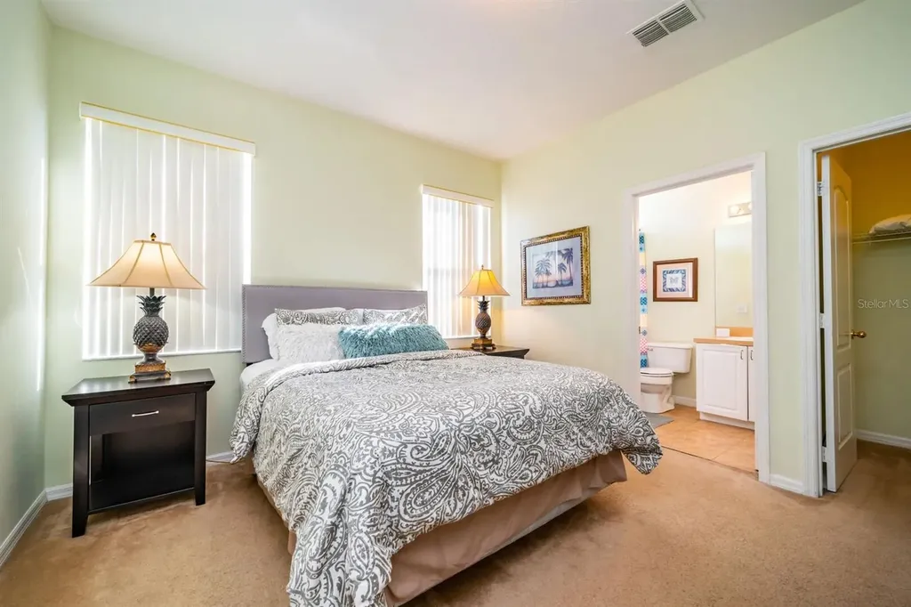 1028 Tuscan Hills Boulevard Davenport FL 33897