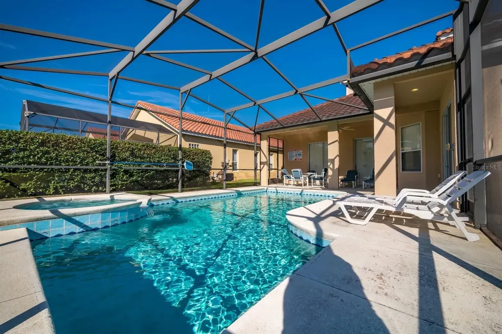 1028 Tuscan Hills Boulevard Davenport FL 33897