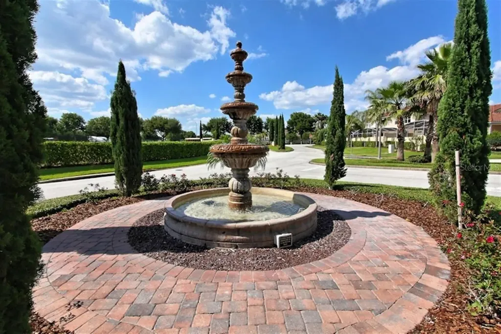 1028 Tuscan Hills Boulevard Davenport FL 33897