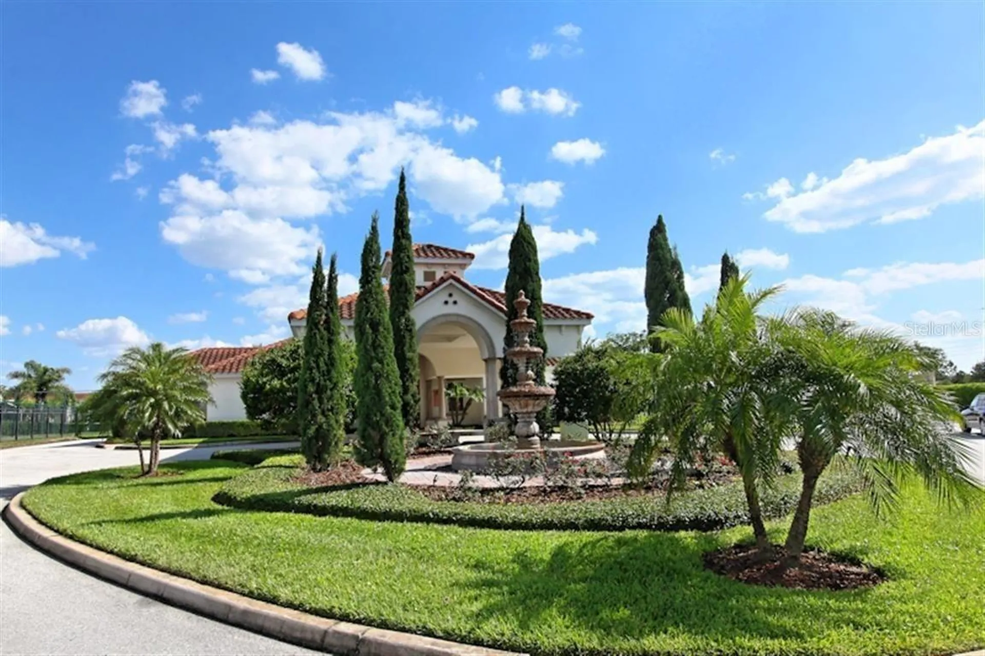 1028 Tuscan Hills Boulevard Davenport FL 33897