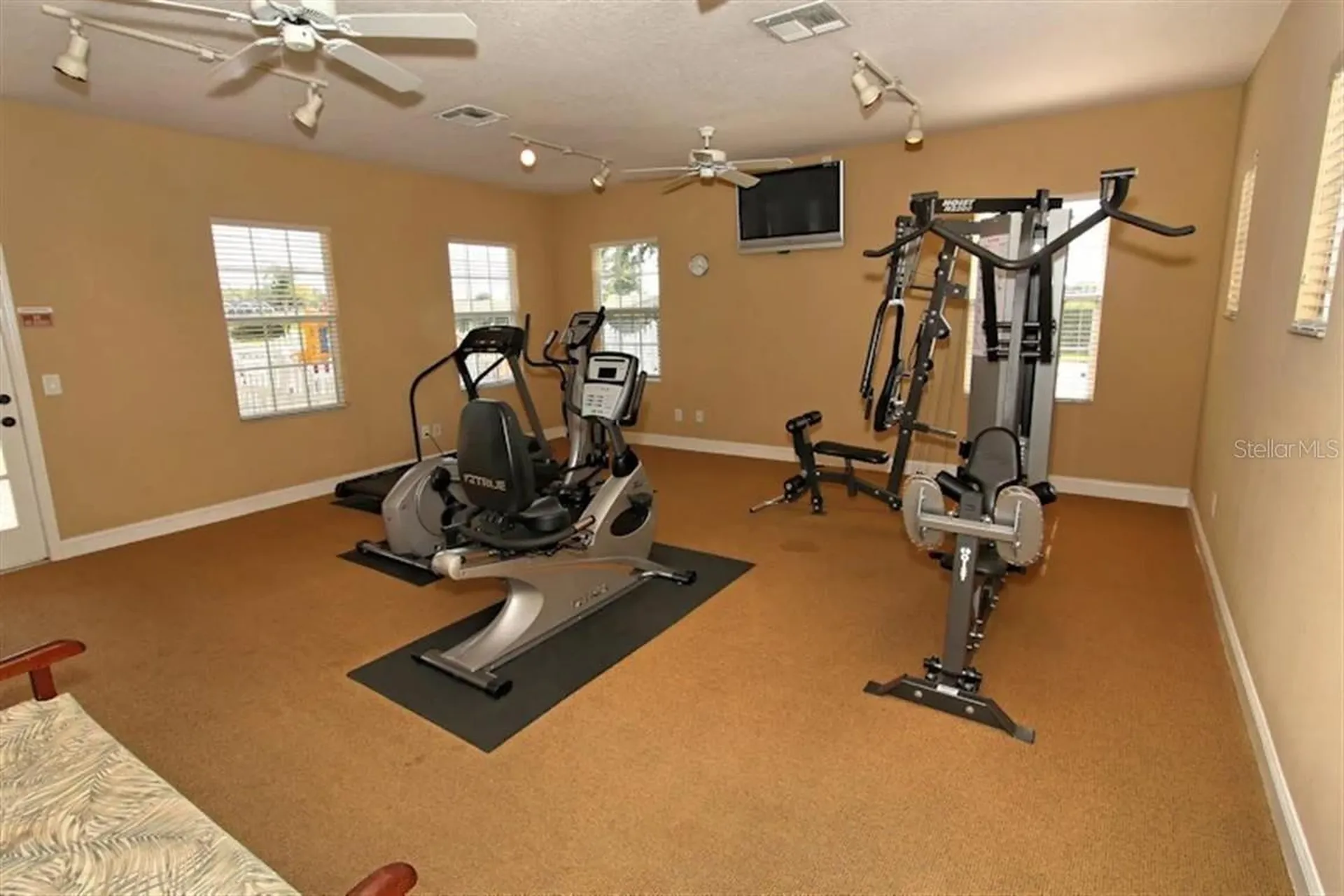 1028 Tuscan Hills Boulevard Davenport FL 33897