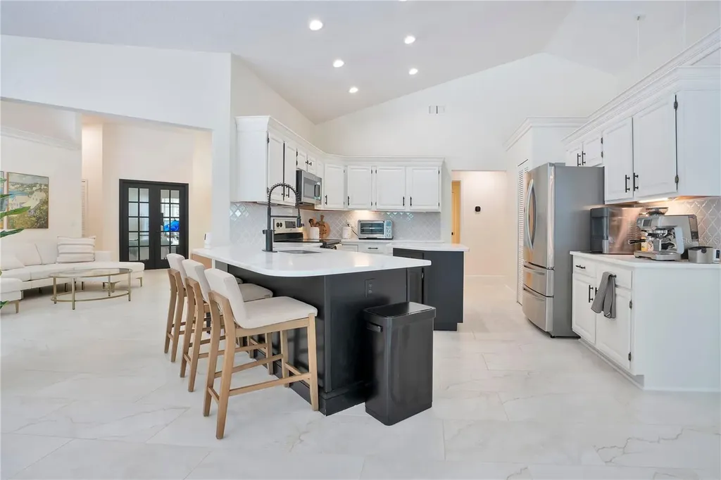 320 Remington Drive Oviedo FL 32765
