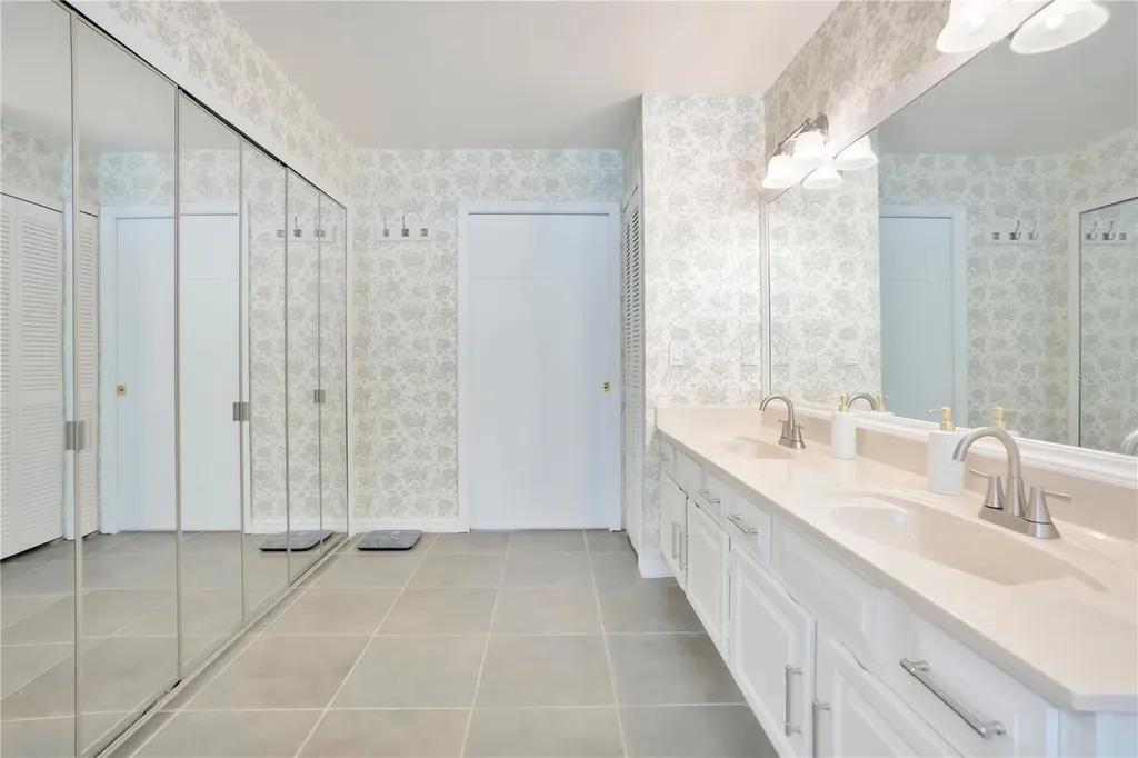 320 Remington Drive Oviedo FL 32765
