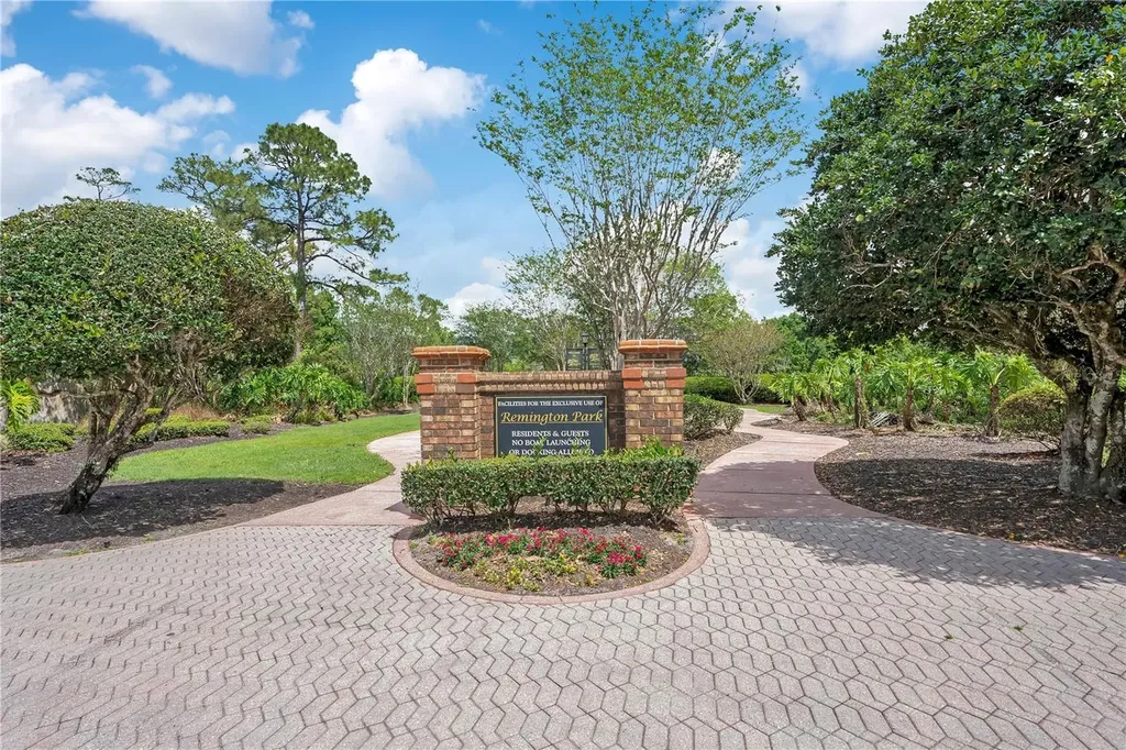 320 Remington Drive Oviedo FL 32765