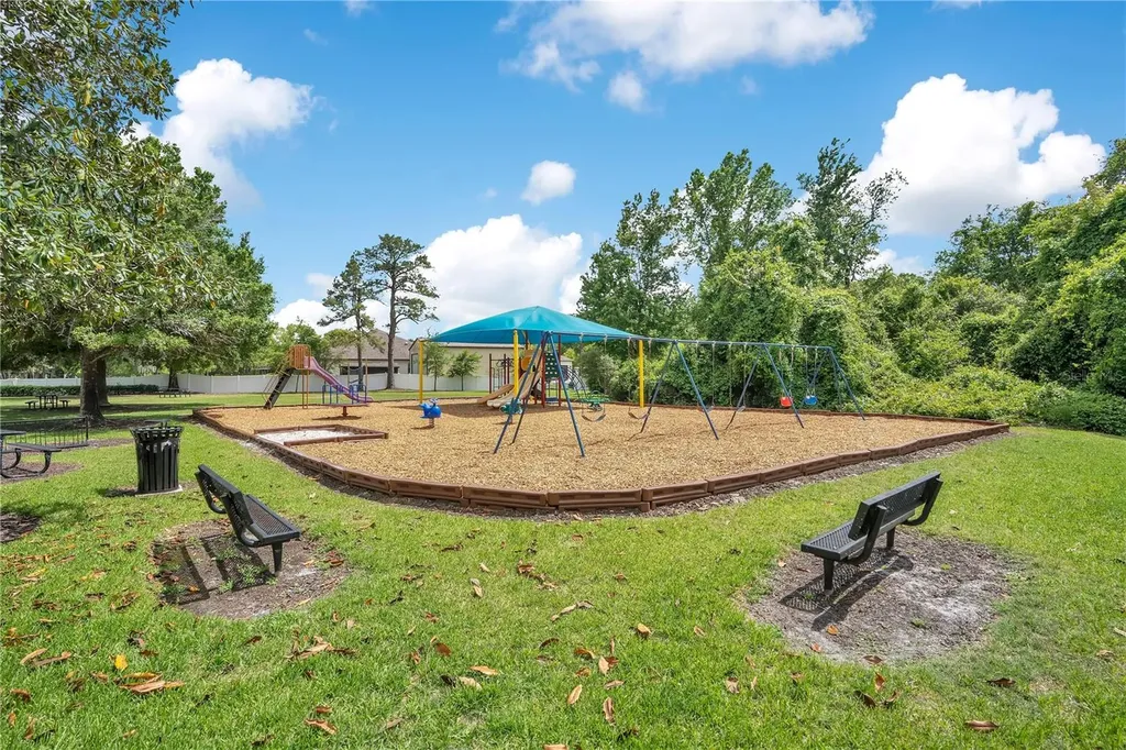 320 Remington Drive Oviedo FL 32765