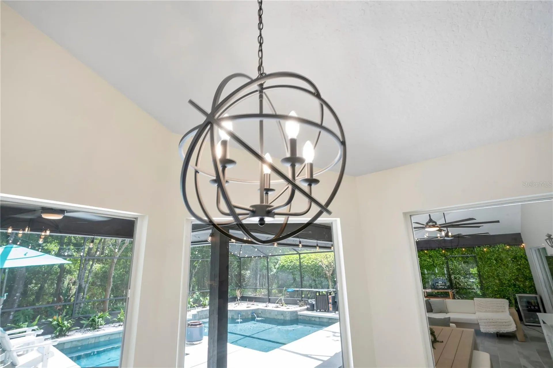 320 Remington Drive Oviedo FL 32765