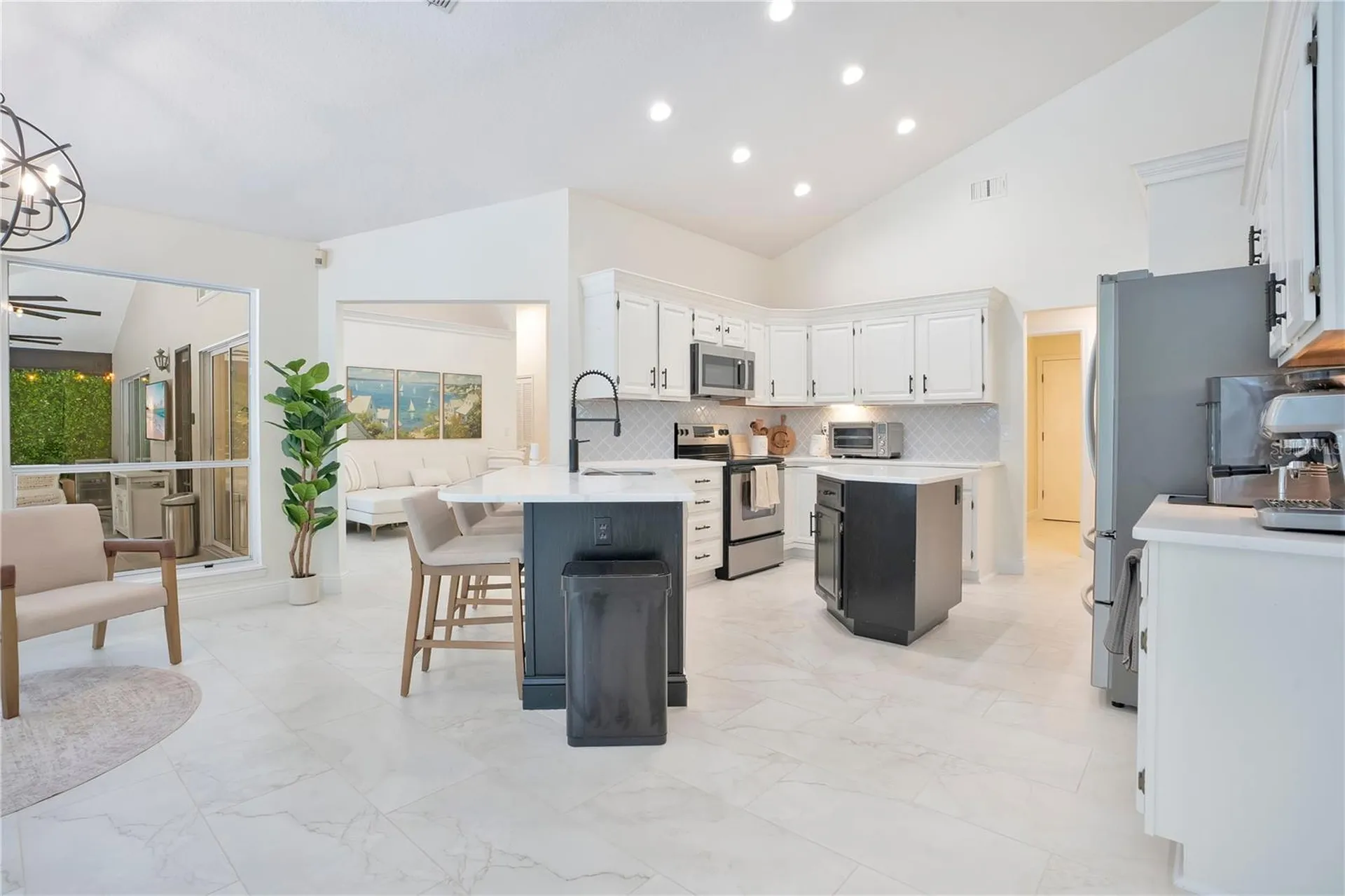 320 Remington Drive Oviedo FL 32765