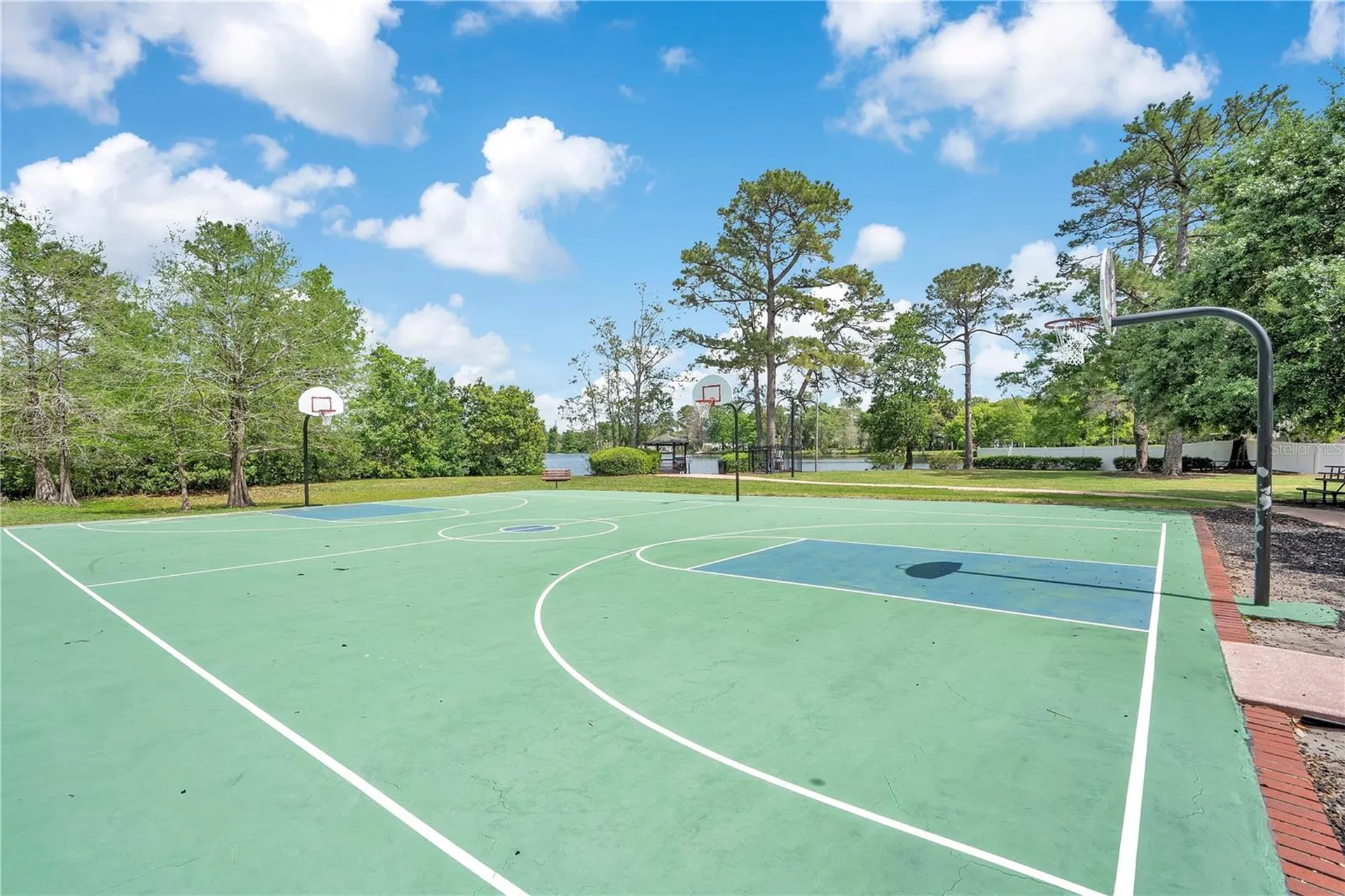 320 Remington Drive Oviedo FL 32765