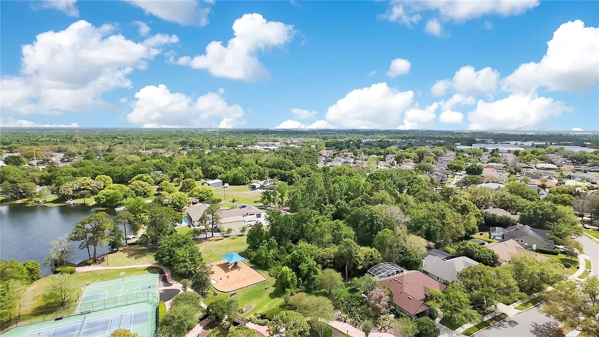 320 Remington Drive Oviedo FL 32765
