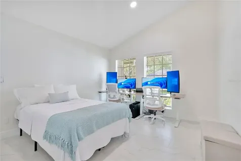 320 Remington Drive Oviedo FL 32765