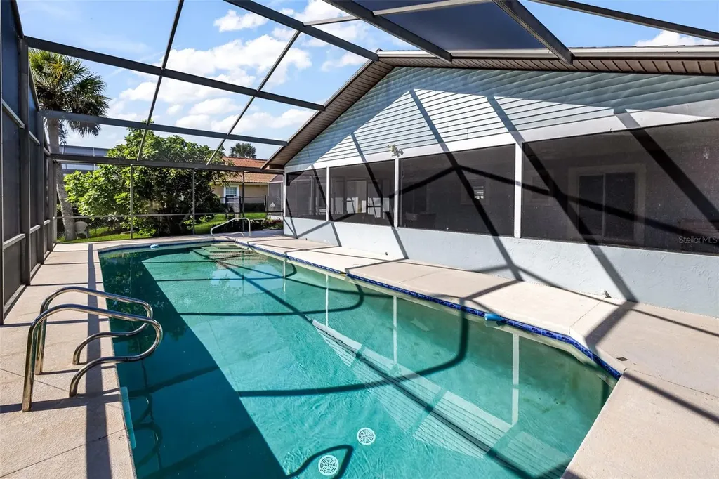 29 Cleveland Court Palm Coast FL 32137