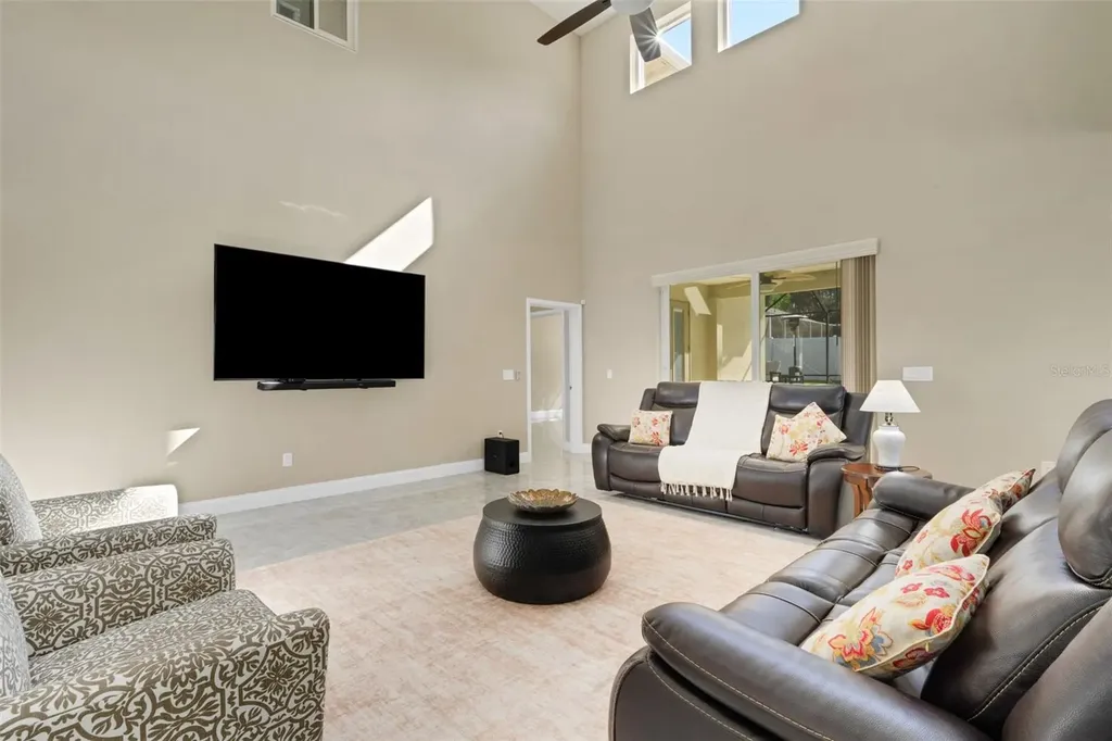 545 Gandhi Drive Lakeland FL 33813