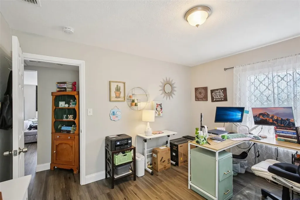 4801 Emerson Avenue S St Petersburg FL 33711