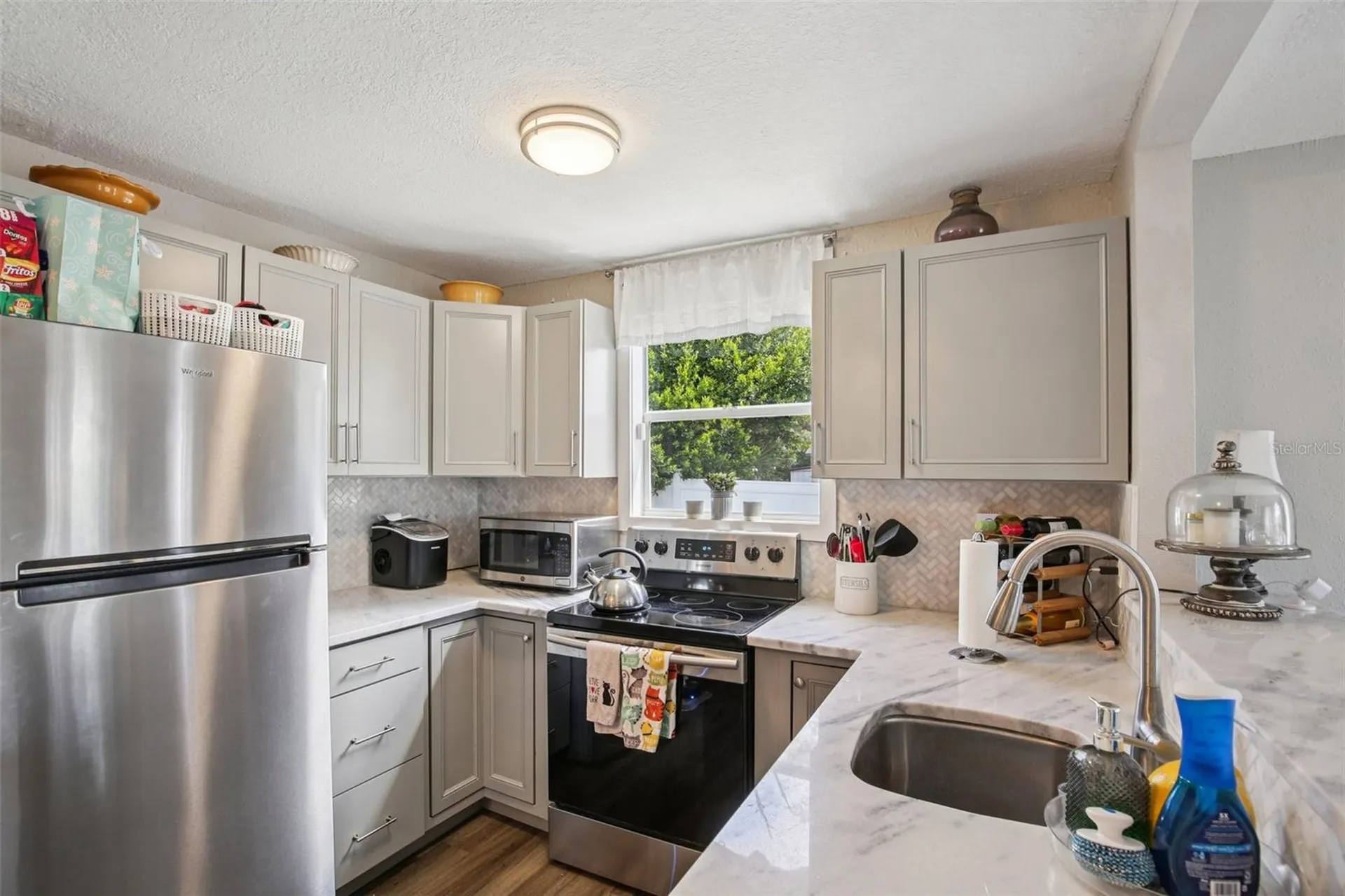 4801 Emerson Avenue S St Petersburg FL 33711
