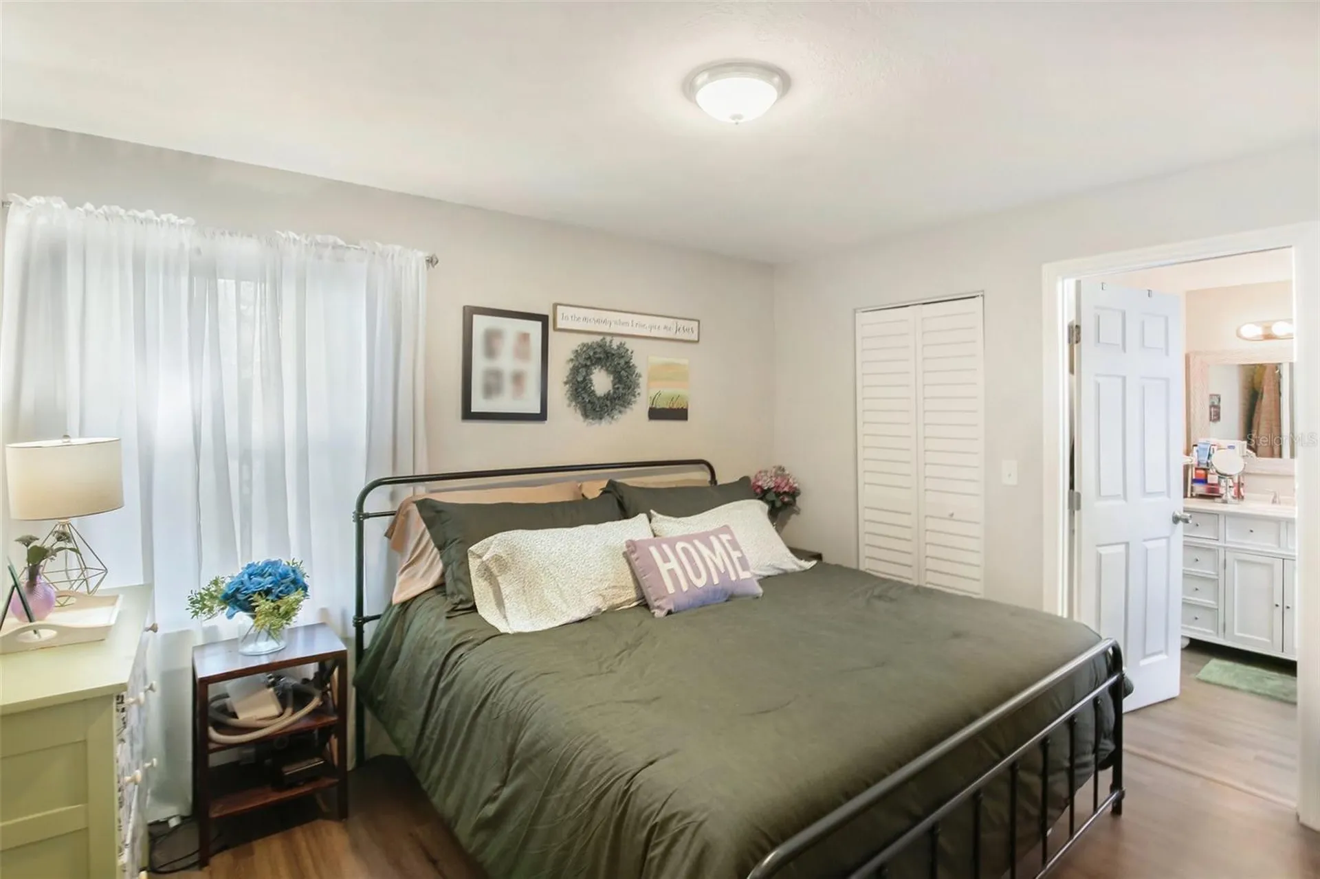 4801 Emerson Avenue S St Petersburg FL 33711