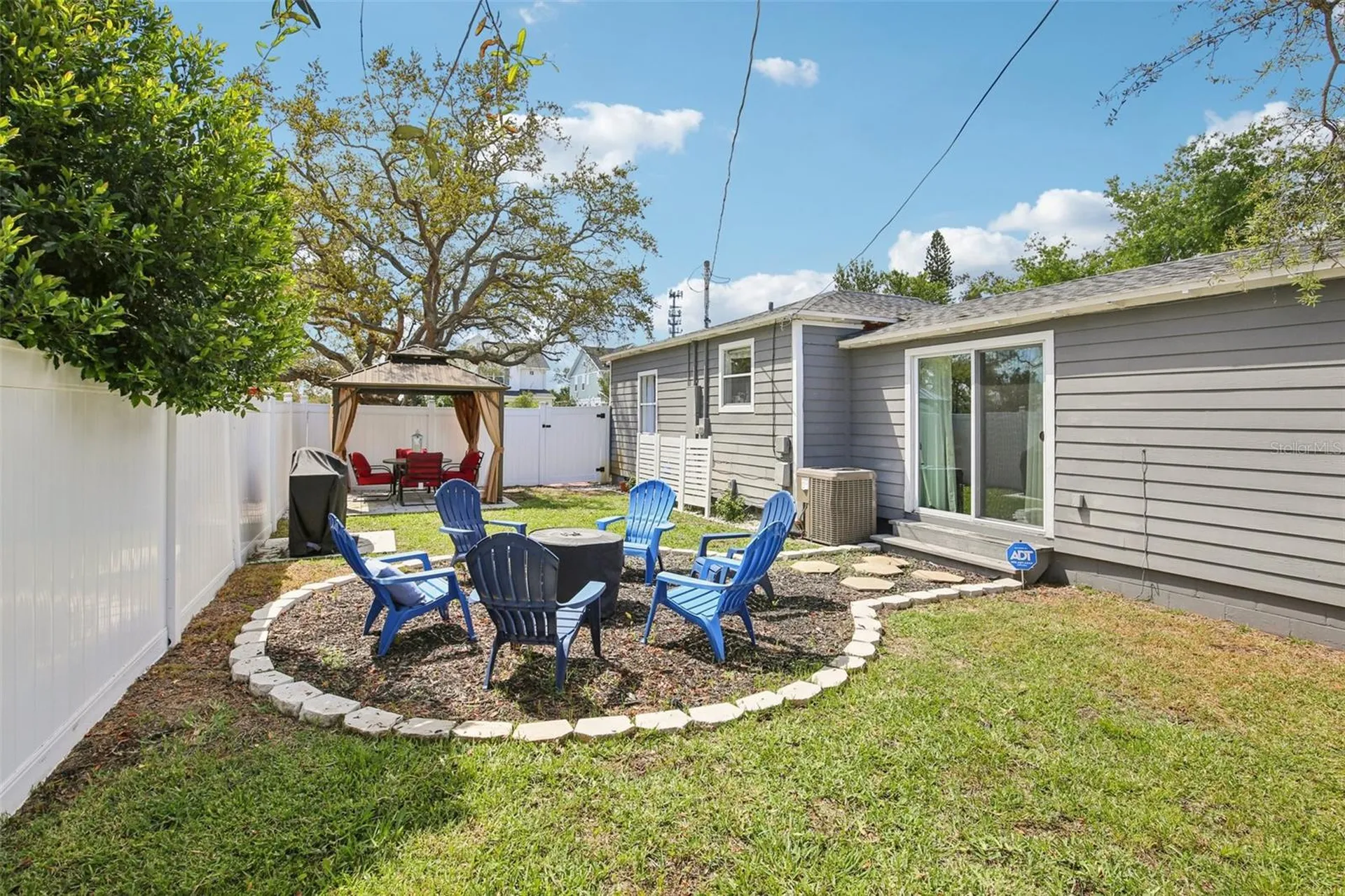 4801 Emerson Avenue S St Petersburg FL 33711