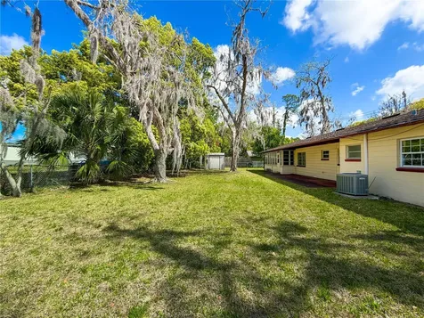 615 N Church Street Starke FL 32091
