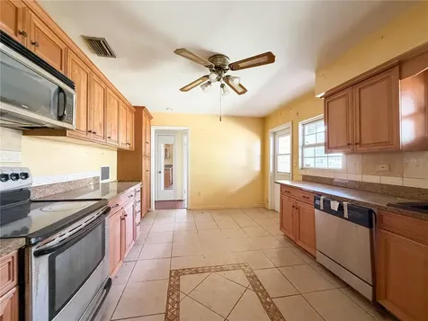 615 N Church Street Starke FL 32091