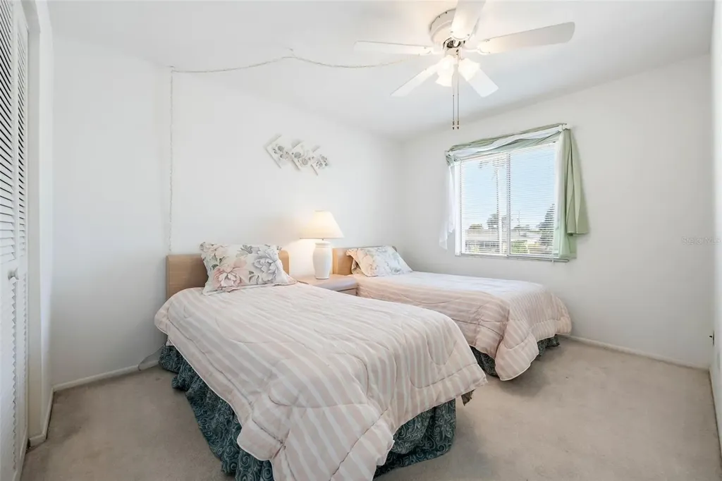1322 SE 40th Street Cape Coral FL 33904
