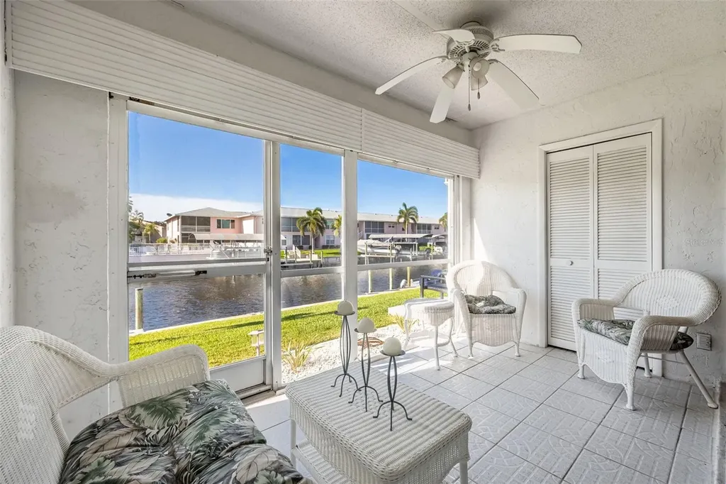 1322 SE 40th Street Cape Coral FL 33904