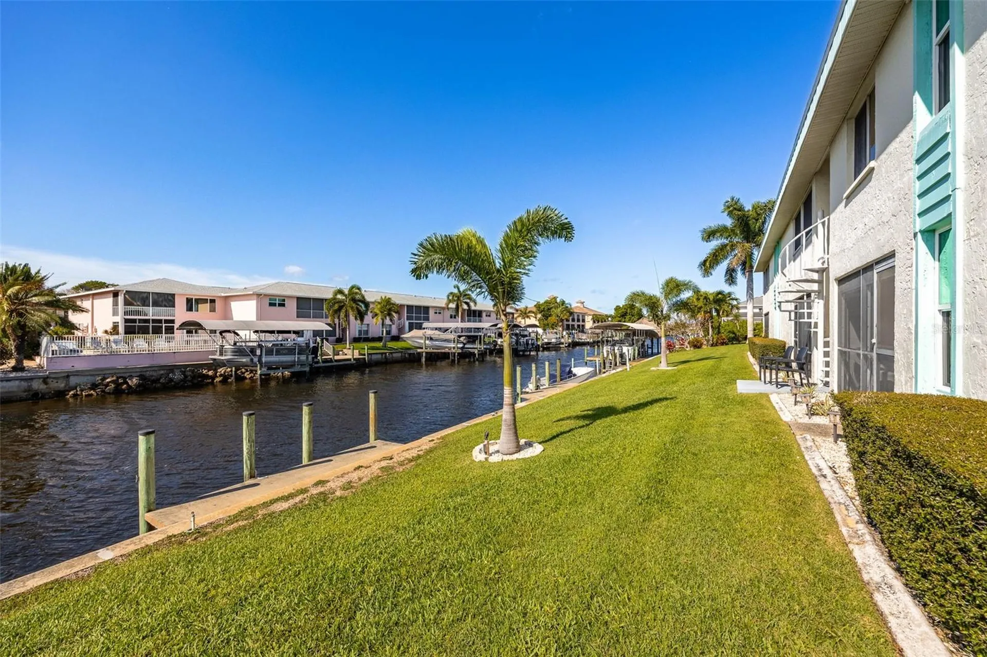 1322 SE 40th Street Cape Coral FL 33904