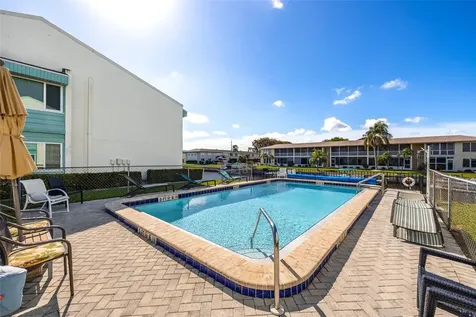 1322 SE 40th Street Cape Coral FL 33904