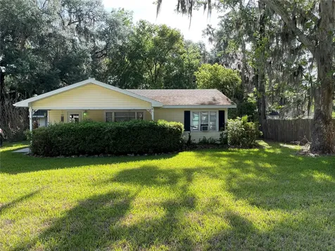 12385 SE 130th Avenue Ocklawaha FL 32179