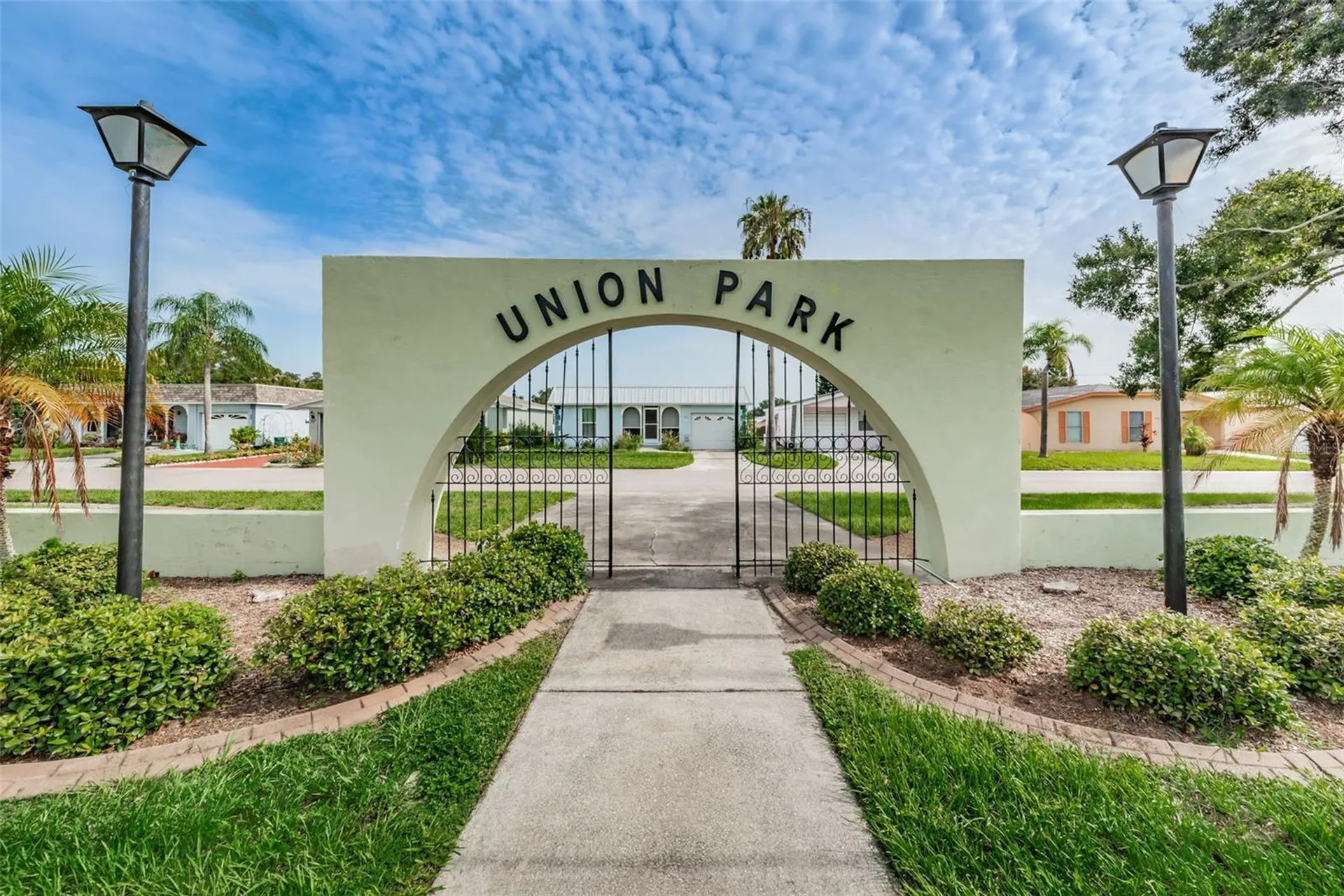 1000 Crane Court Dunedin FL 34698
