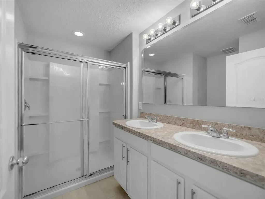 1859 Red Canyon Drive Kissimmee FL 34744