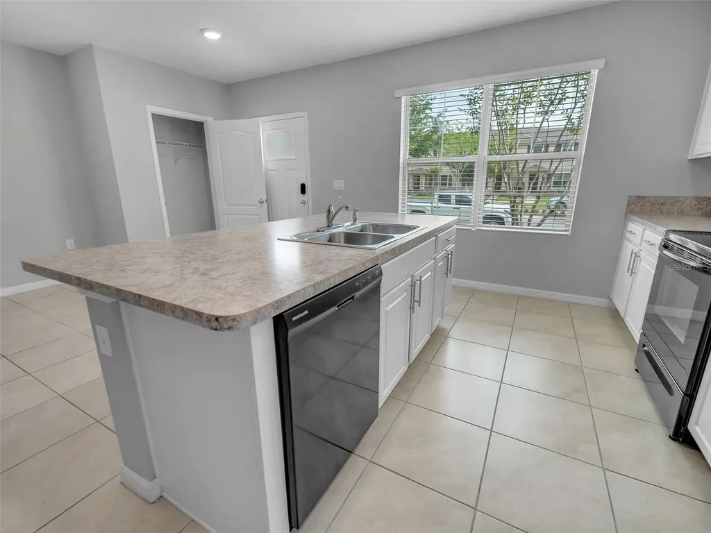 1859 Red Canyon Drive Kissimmee FL 34744