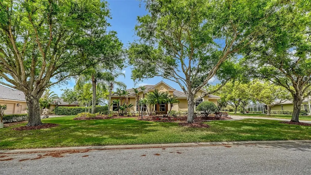 7454 Paurotis Court Sarasota FL 34241