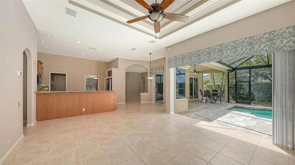 7454 Paurotis Court Sarasota FL 34241