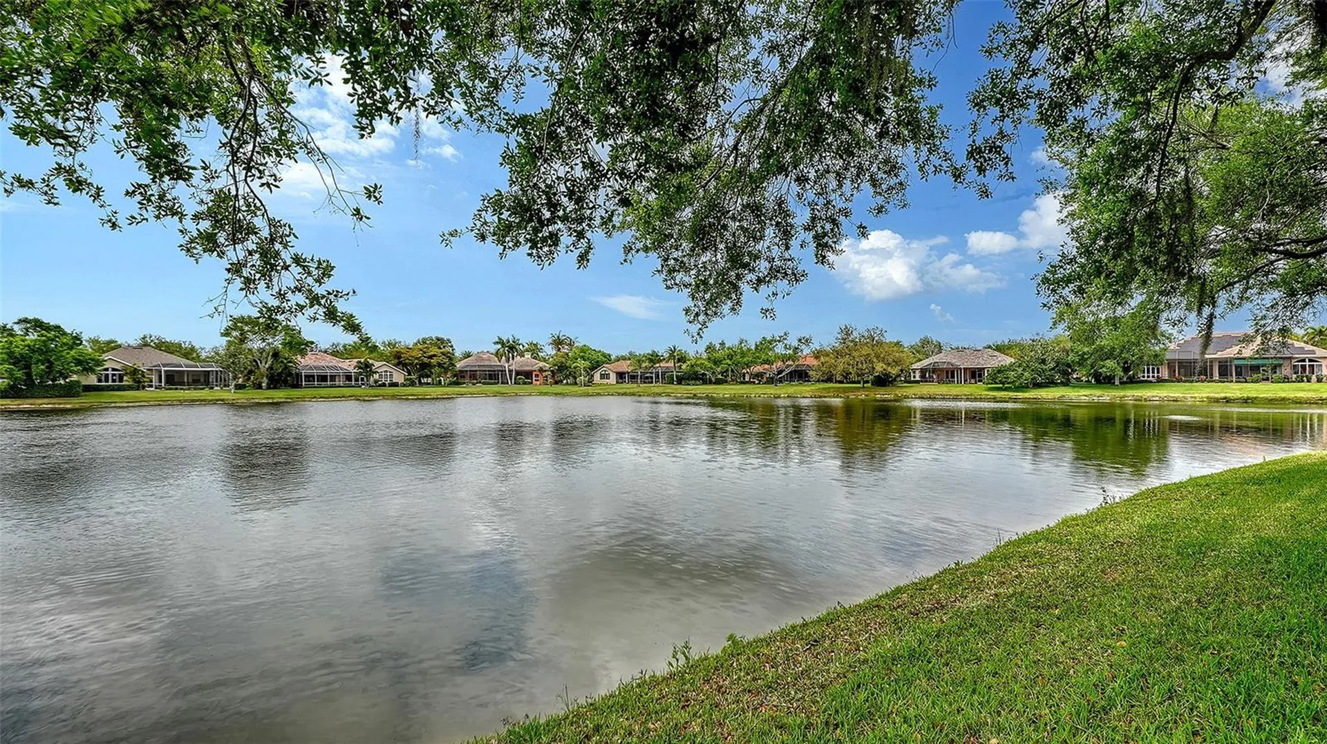 7454 Paurotis Court Sarasota FL 34241