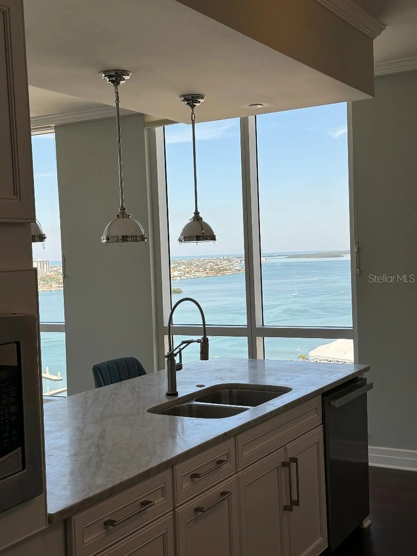 331 Cleveland Street Clearwater FL 33755