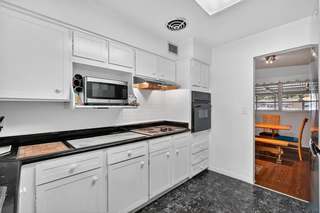 436 N Beach Street Ormond Beach FL 32174