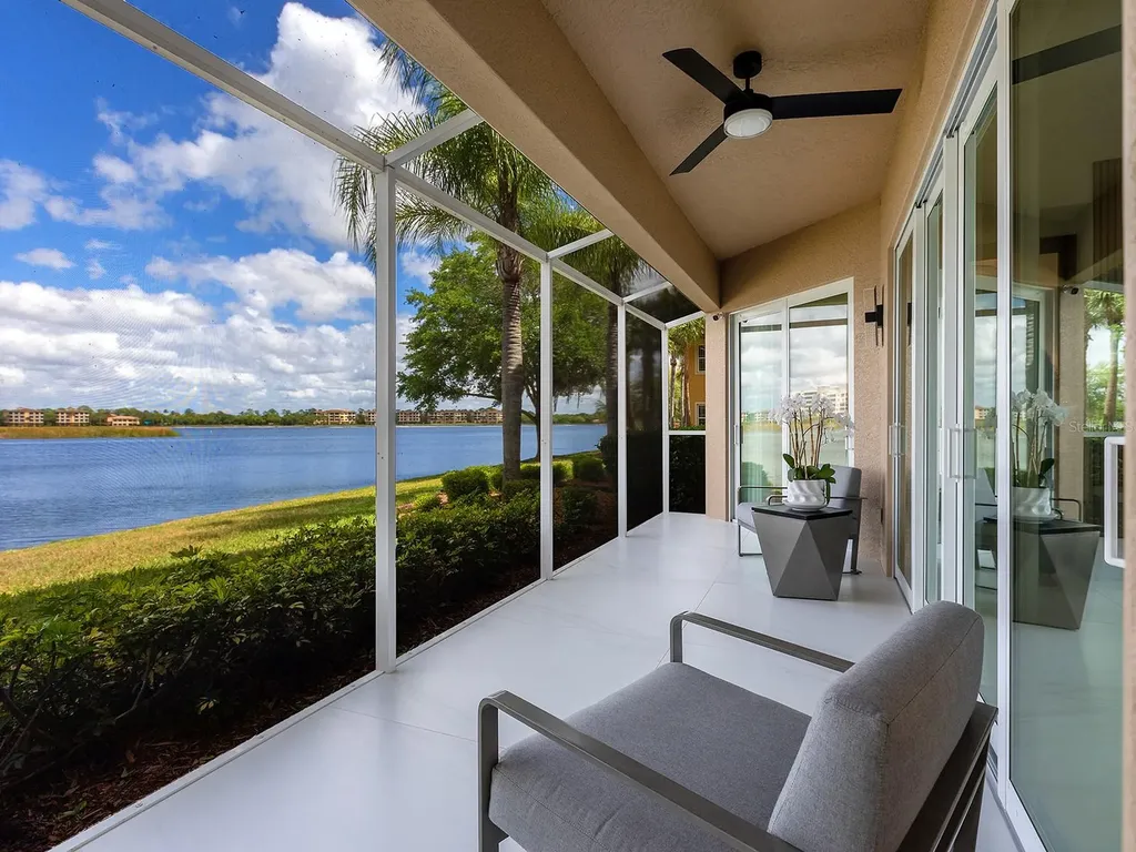 6427 Moorings Point Circle Lakewood Ranch FL 34202