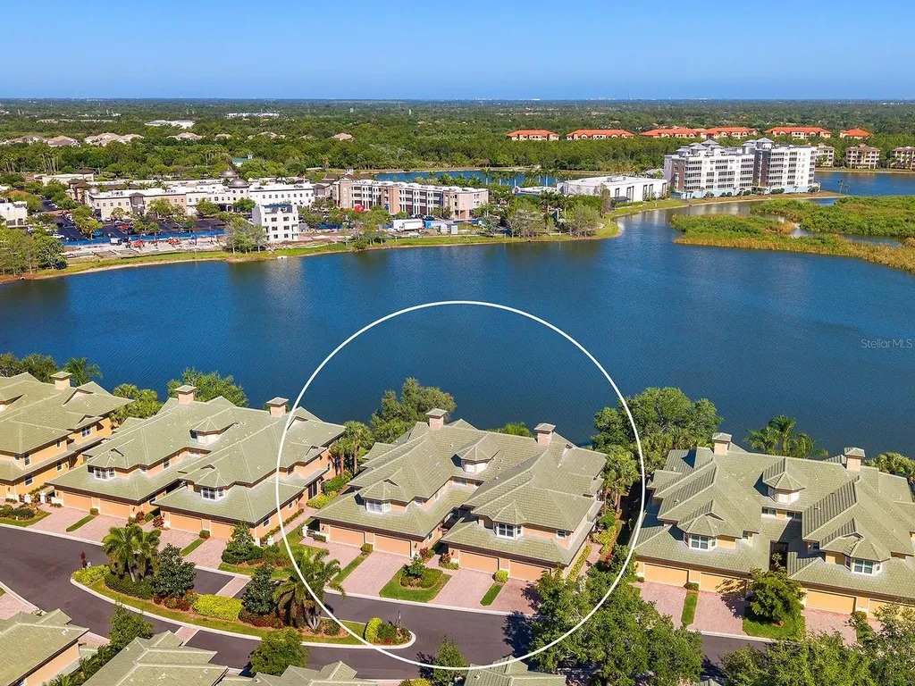 6427 Moorings Point Circle Lakewood Ranch FL 34202