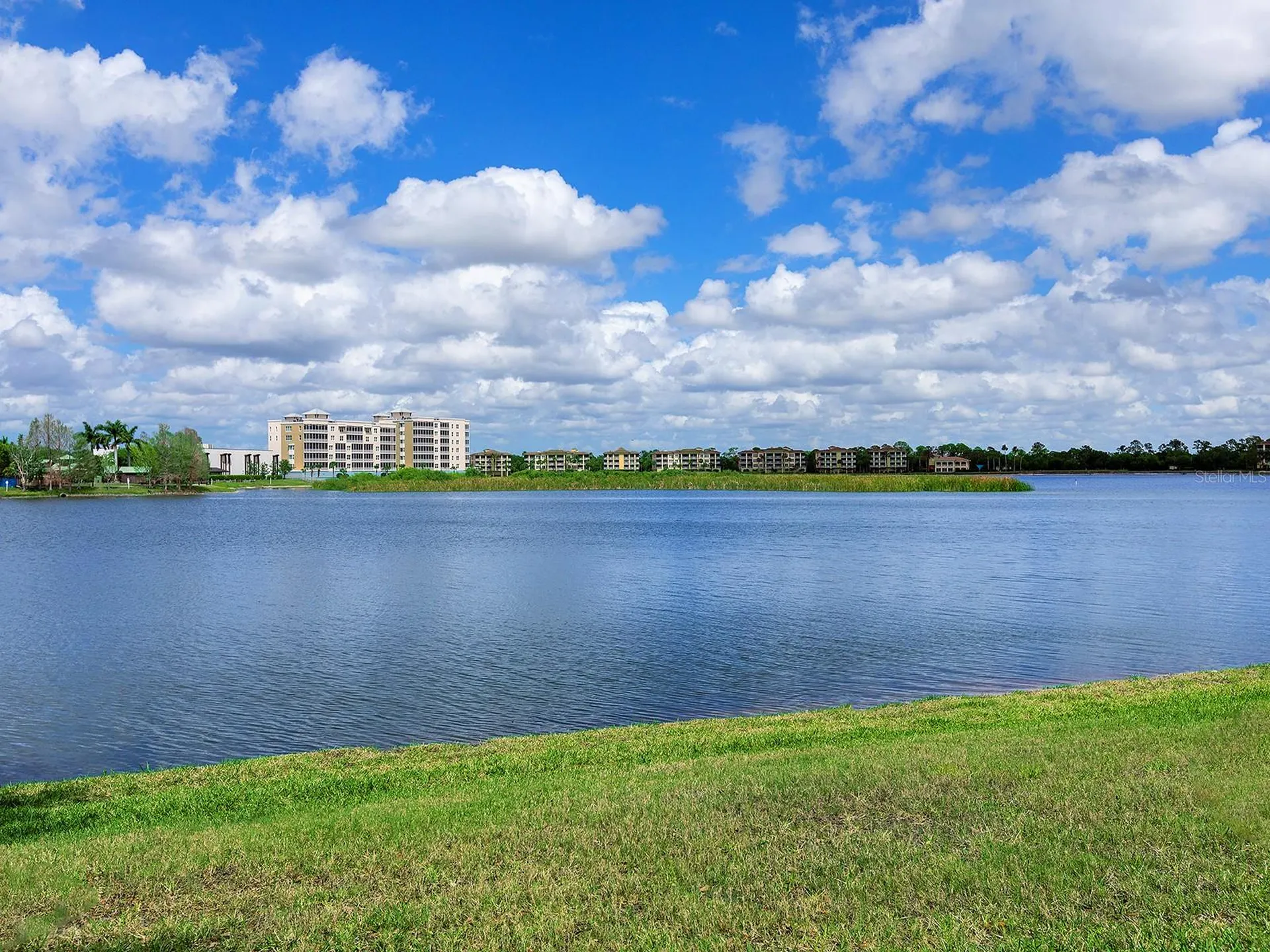 6427 Moorings Point Circle Lakewood Ranch FL 34202