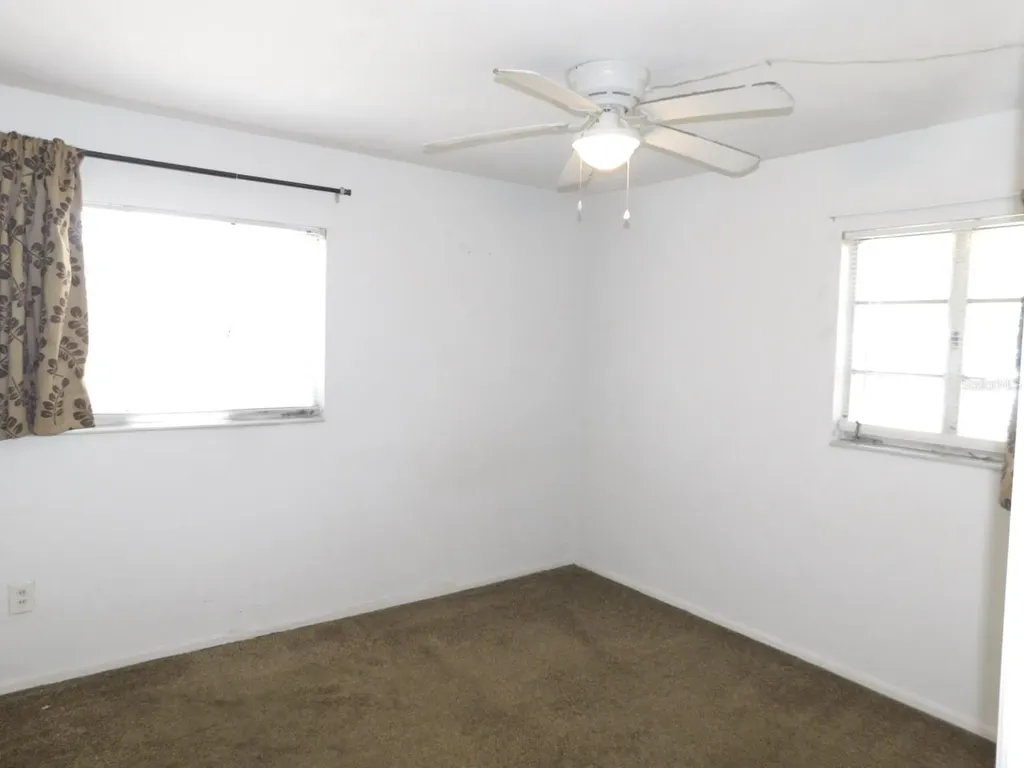6810 13th Street N St Petersburg FL 33702