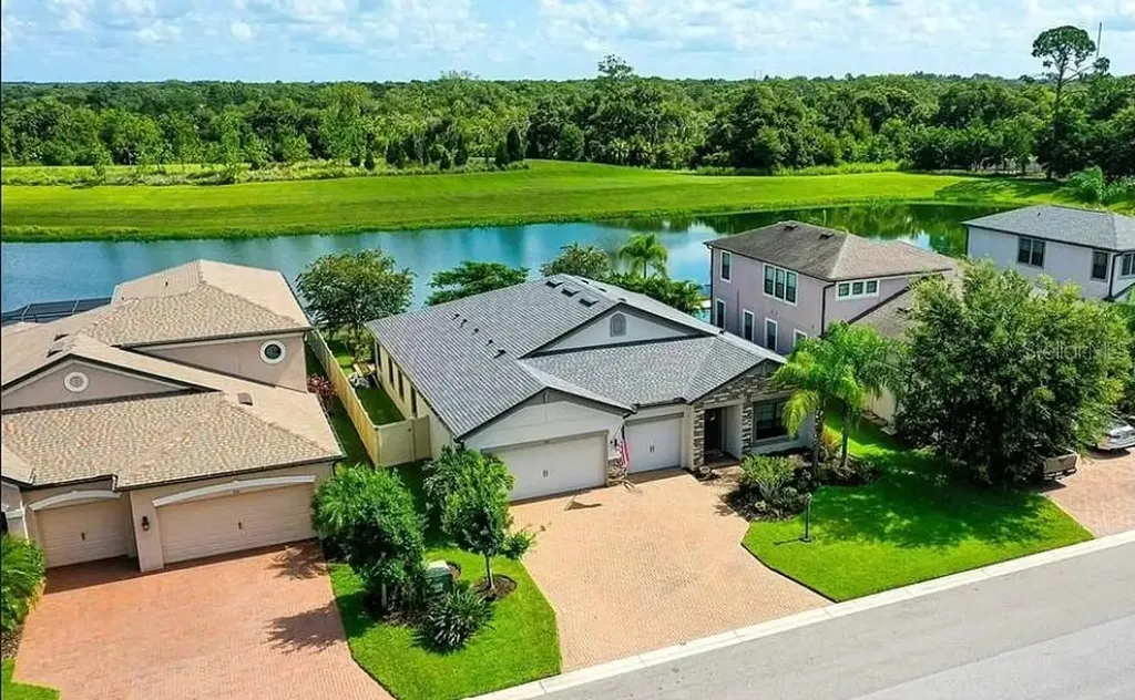 727 129th Street NE Bradenton FL 34212