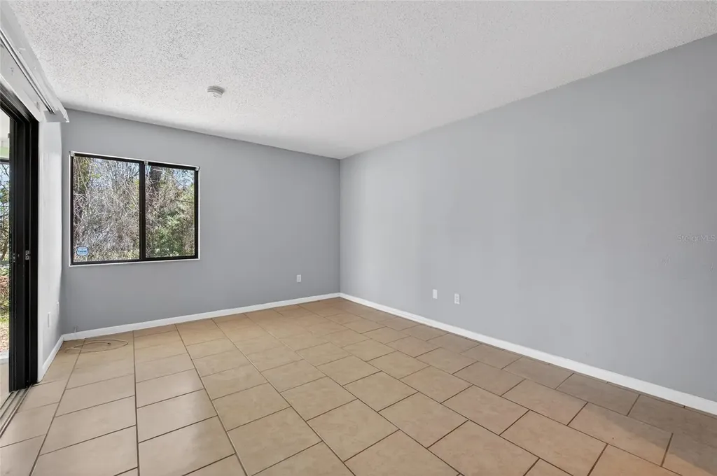 154 Fenimore Lane Palm Coast FL 32137