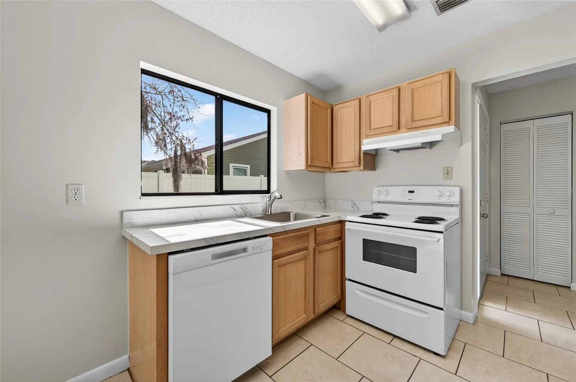 154 Fenimore Lane Palm Coast FL 32137