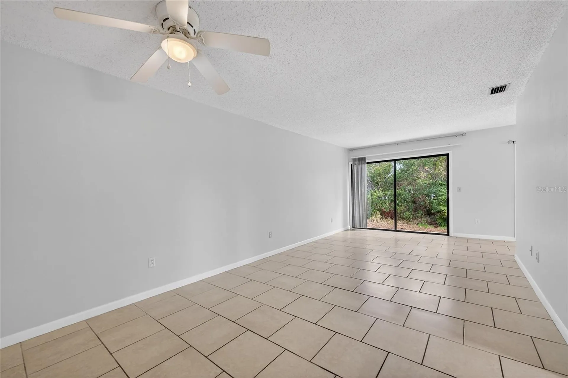 154 Fenimore Lane Palm Coast FL 32137