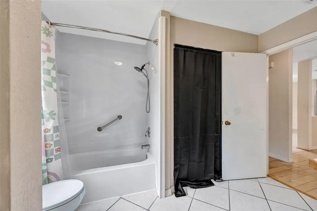 407 1st Avenue NE Lutz FL 33549