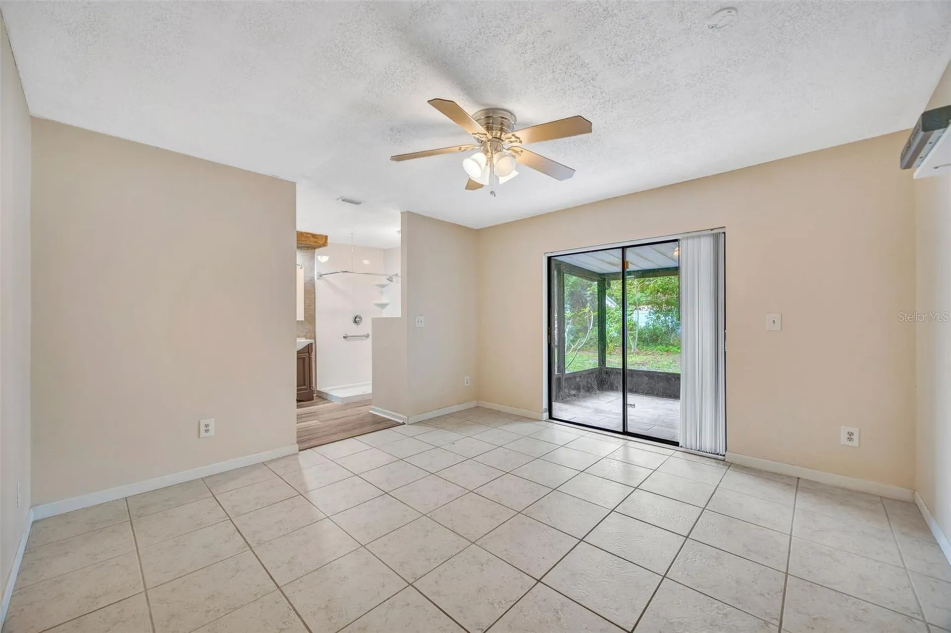 407 1st Avenue NE Lutz FL 33549