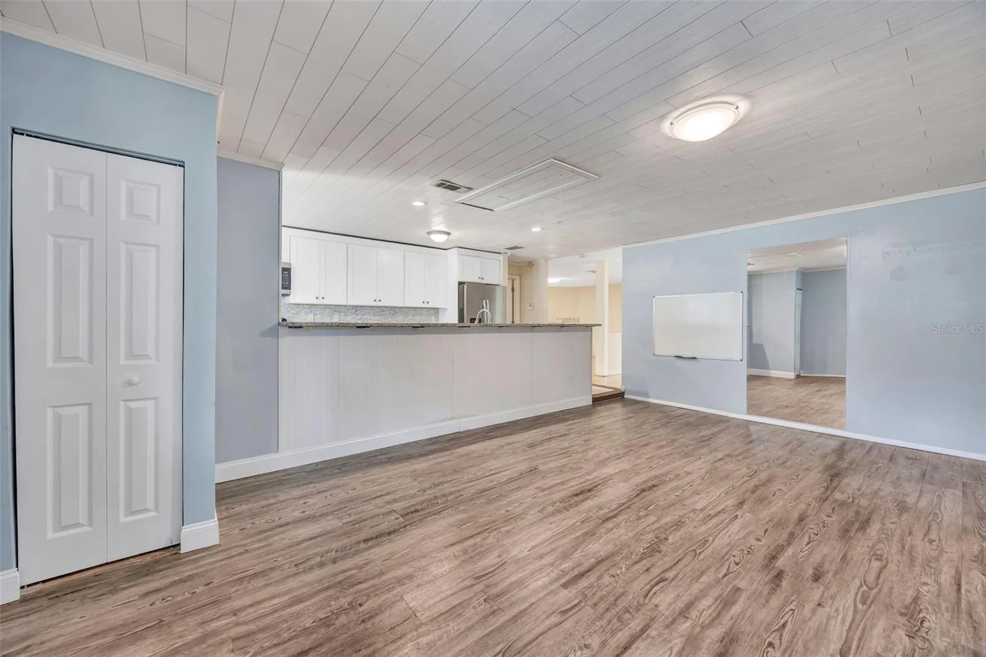 407 1st Avenue NE Lutz FL 33549