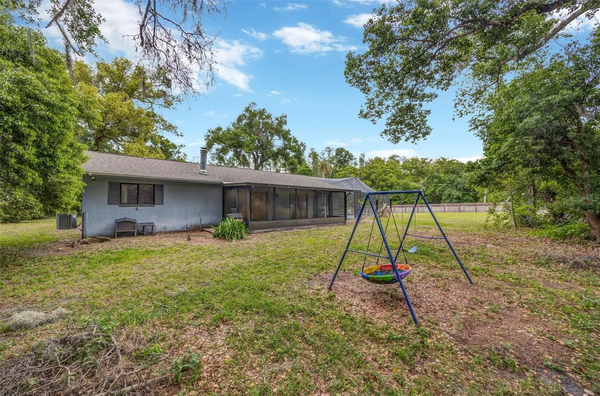407 1st Avenue NE Lutz FL 33549