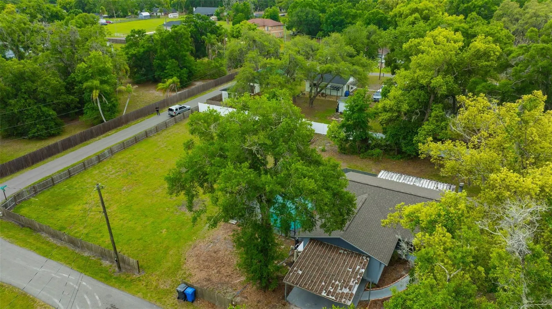 407 1st Avenue NE Lutz FL 33549