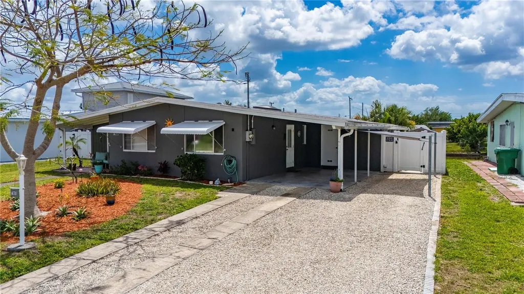 671 Sharon Circle Port Charlotte FL 33952