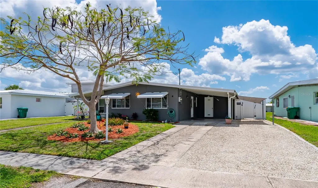 671 Sharon Circle Port Charlotte FL 33952